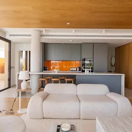 Higueron South Residences - Sophisticated Designer *