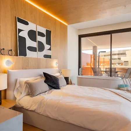 Higueron South Residences - Sophisticated Designer 아파트 *
