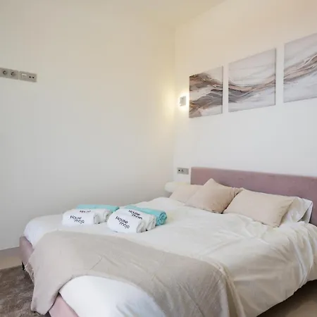 Higueron South Residences - Sophisticated Designer *