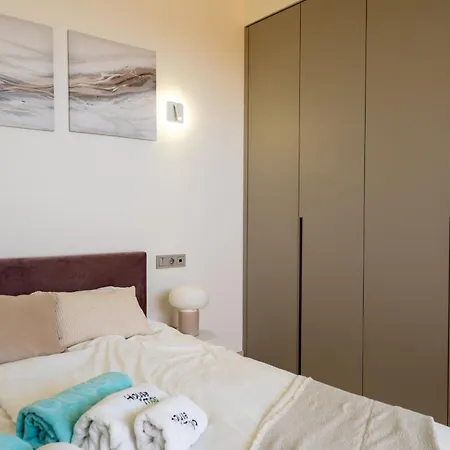 아파트 Higueron South Residences - Sophisticated Designer