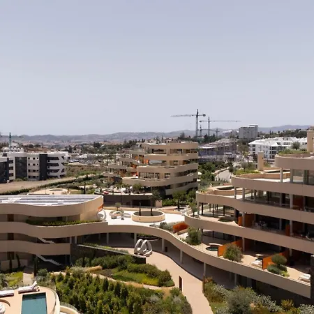 Higueron South Residences - Sophisticated Designer * 푸엔히롤라